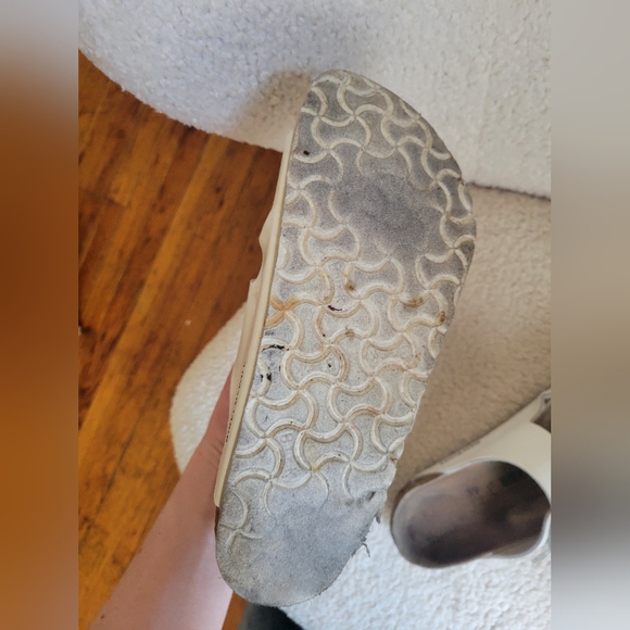 Birkenstock Arizona White Two-Strap Sandals Size 39 - Picture 8 of 8